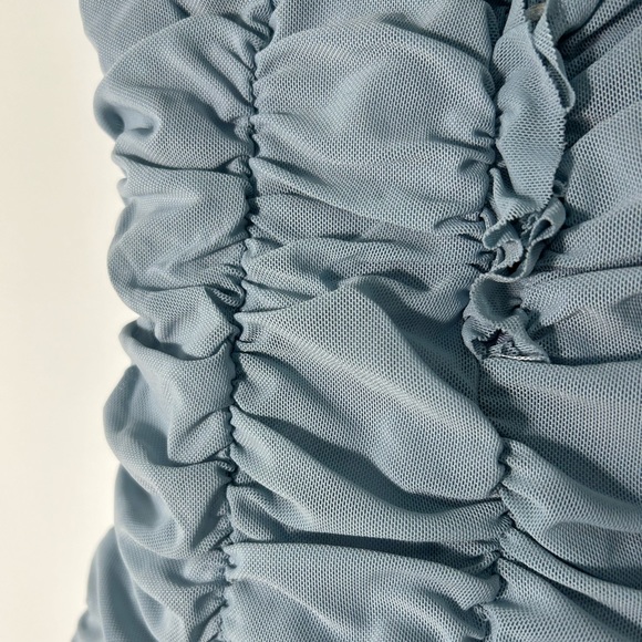 Baby Blue Top - Picture 3 of 3